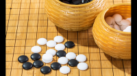 请问  是围棋复杂还是象棋复杂  ？