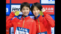 2022年国际泳联世锦赛跳水项目女子双人十米台比赛,中国一组比赛选手,美国有两组